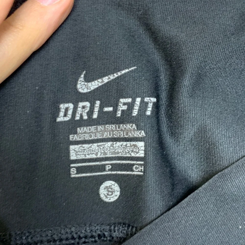 Nike Dri-Fit Leggings Womens Small Black Stretch Swoosh Elastic Waist Skinny Leg
